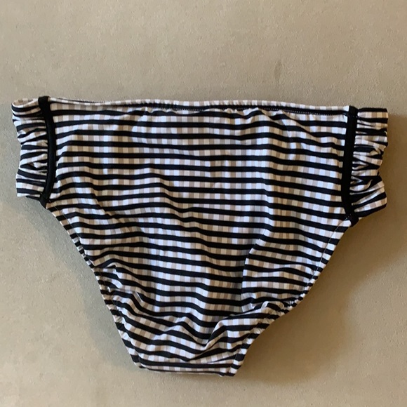 Seafolly bathing suit. - Picture 5 of 7